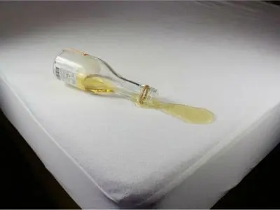 Husă de protecție impermeabilă pentru saltea de copii, cu textură din bumbac și fixare cu elastic